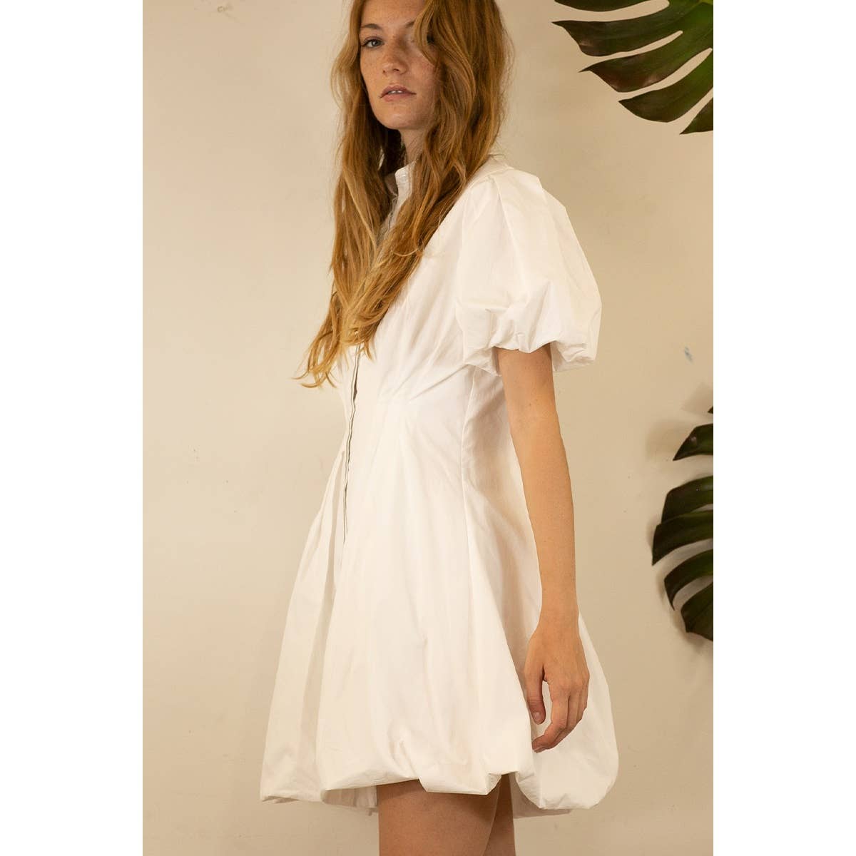 BALLOON PUFF MINI DRESS: WHITE / L