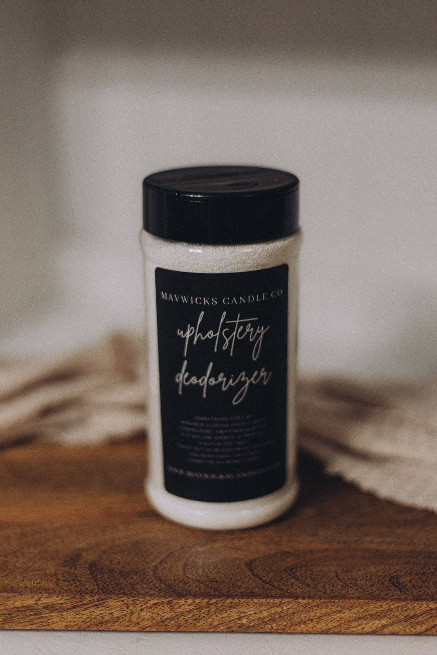 16 oz Upholstery Deodorizer: Swindler