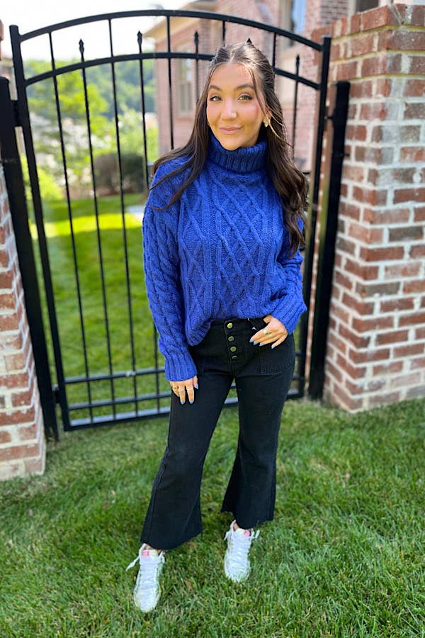 Sarah Blue Cable Knit Sweater: S