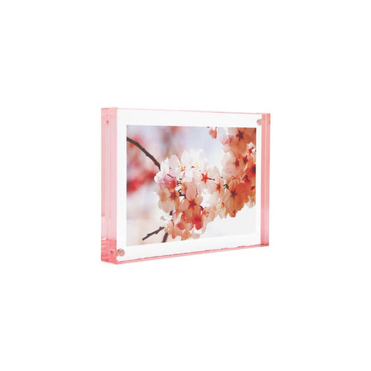 Rose Edge Magnet Frame 5"x7"